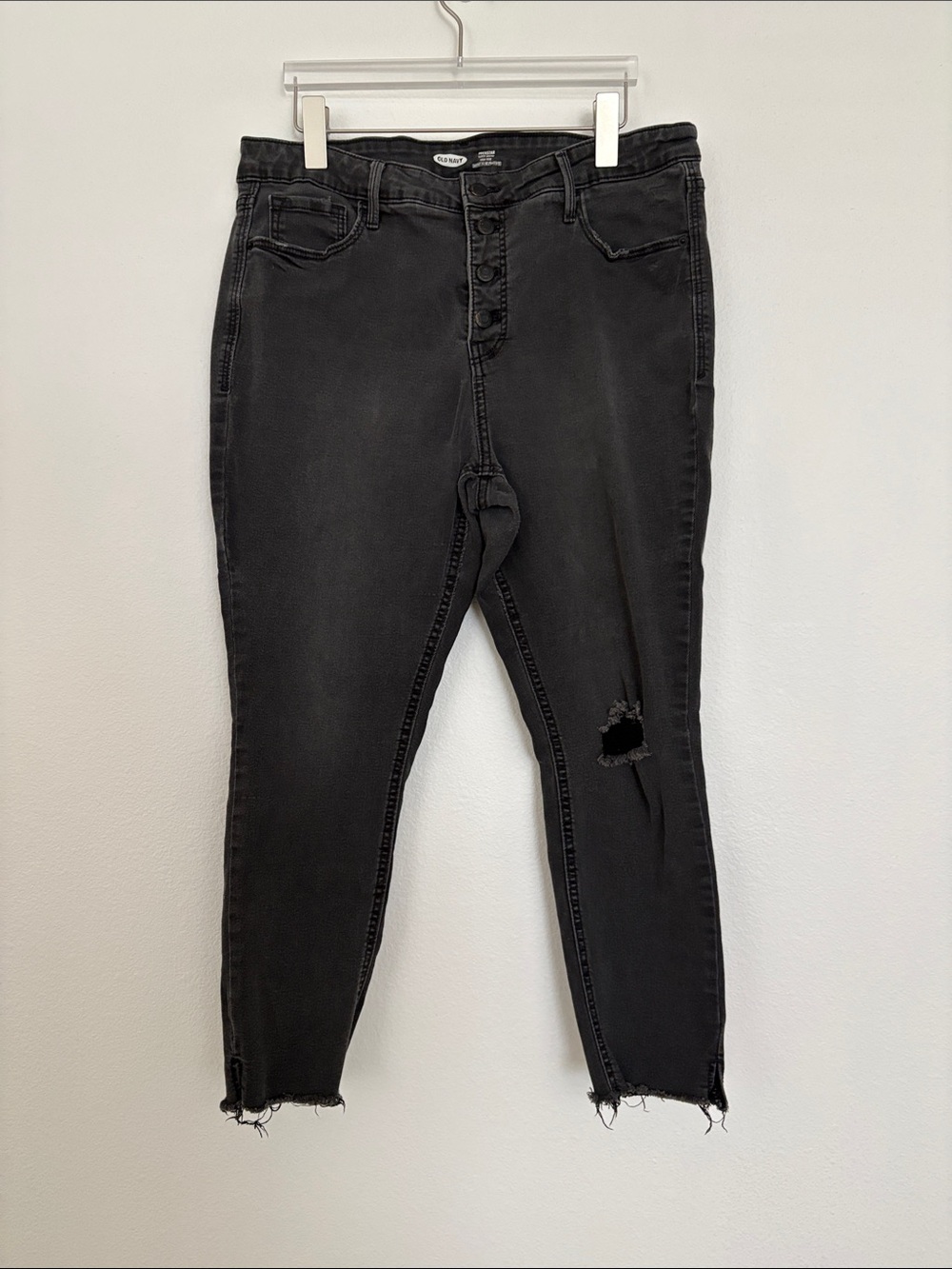 Old Navy Black High-Rise Distressed Jeggings